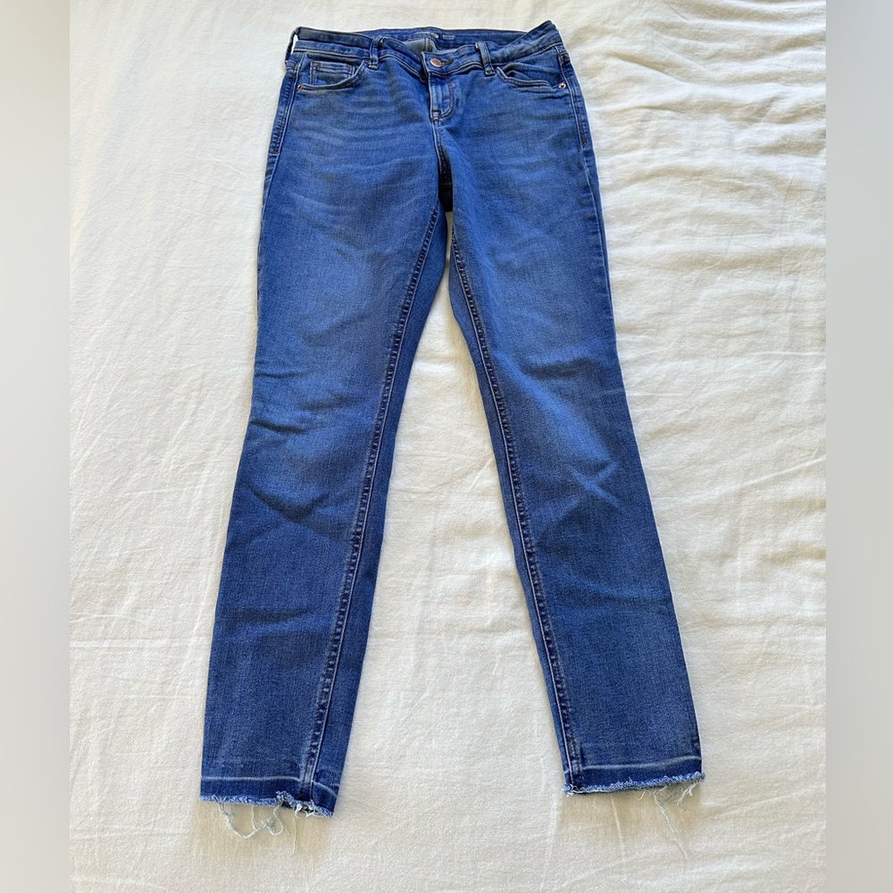 Old Navy high rise rockstar super skinny jeans size 6